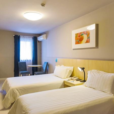 Jinjiang Inn Shanghai Oriental Pearl Tower Экстерьер фото